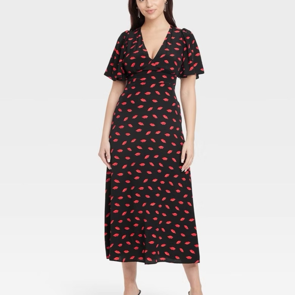 A New Day Black Midi Maxi V-Neck Dress with Red Kissy Lips Pattern
